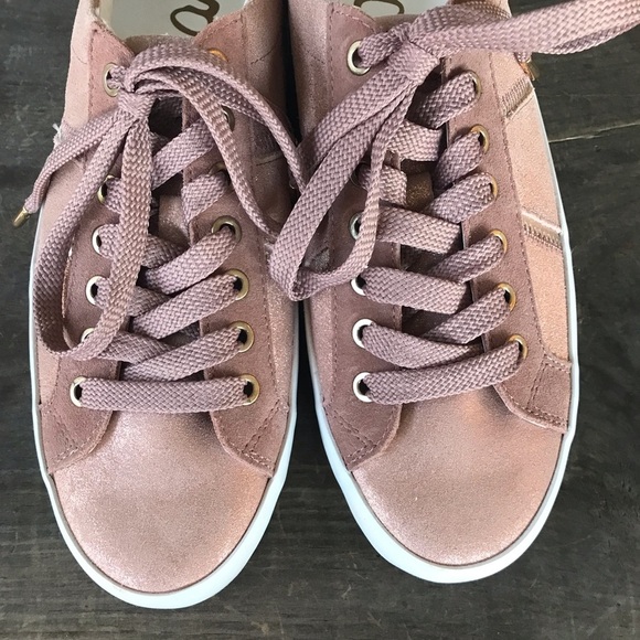 Sam Edelman "Baylee" metallic shimmer pink sneakers, Size 8 - Picture 3 of 12